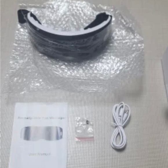 Eye Massager Electric Shiatsu For Dry & Strain eye Fatigue Relief  Better Sleep - Picture 8 of 13